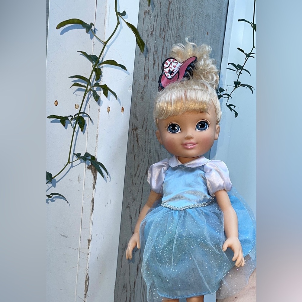 Cinderella blonde hair doll